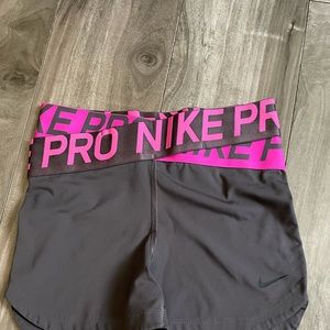 Nike Pro Intertwist Shorts
